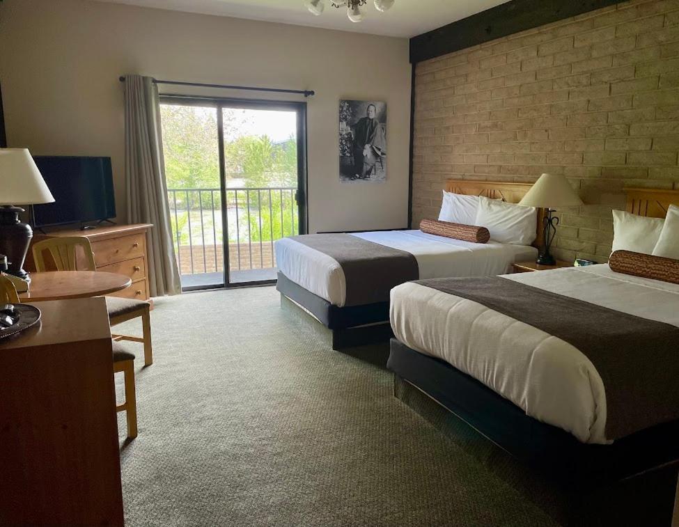 The Stagecoach Inn Salmon Экстерьер фото